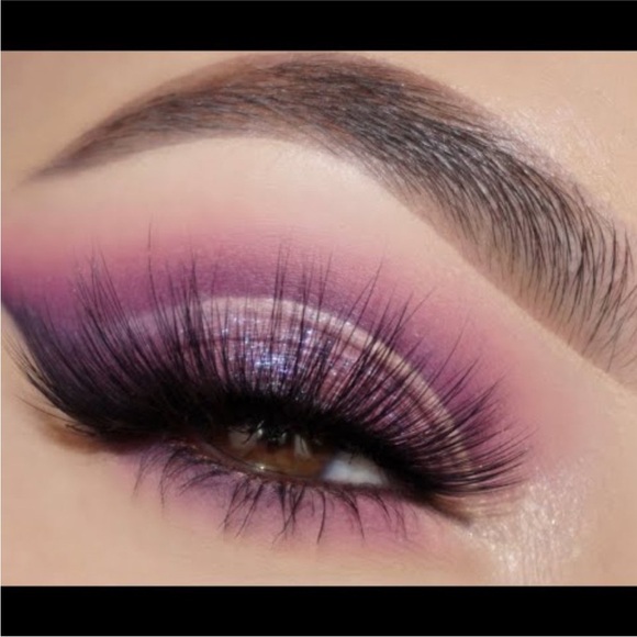 🆕 Huda Beauty Amethyst Obsessions Eyeshadow Palette - Picture 6 of 6